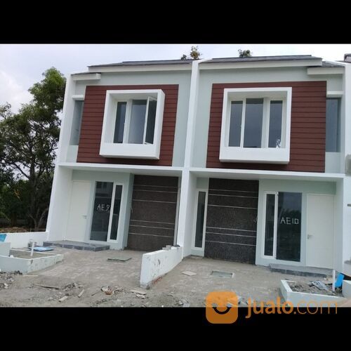Rumah Jade Hamlet menganti hulaan gresik ivory silver tanpa dp nol new