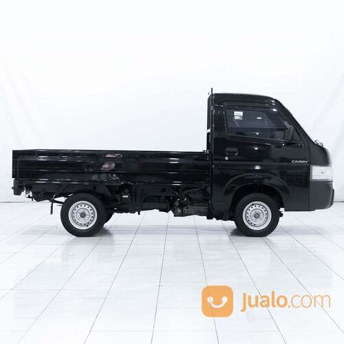 SUZUKI NEW CARRY (REAL BLACK) STANDAR 1.5 M/T (2022)