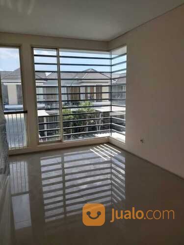 Rumah Green Hill North Citraland Blok I