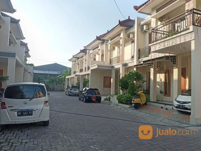 Rumah Full Furnished dalam perumahan Elite tengah kota Jogja