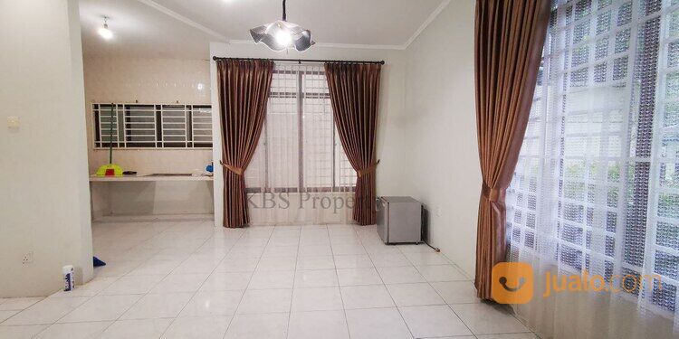 Rumah Villand Park (Bukit Senyum) Type 172/260 m2 - Batam