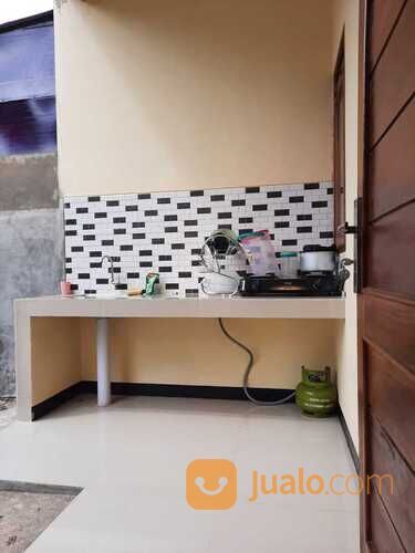 Rumah bangunan baru di komplek Riung bandung