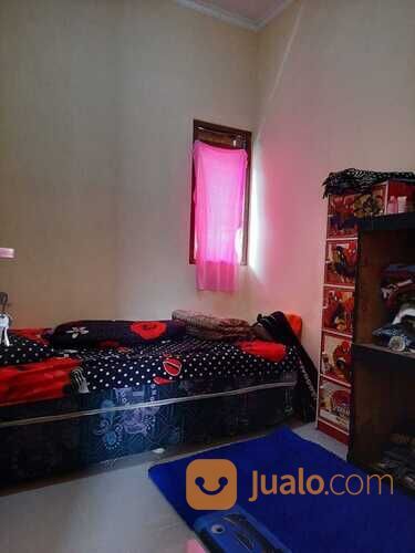 Rumah bangunan baru di komplek Riung bandung