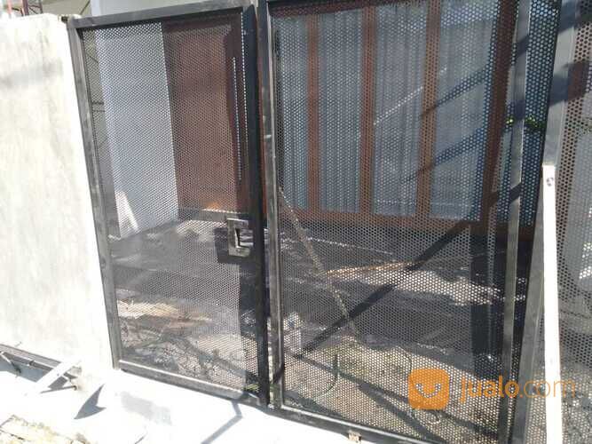 PAGAR PERFORATED GESER