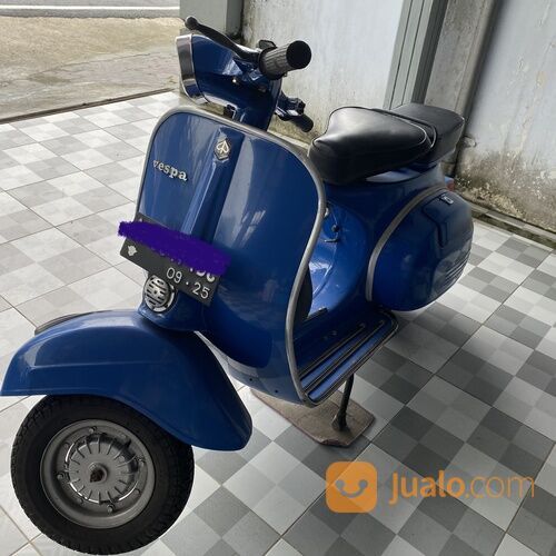 Vespa Super Tahun 1978 150cc