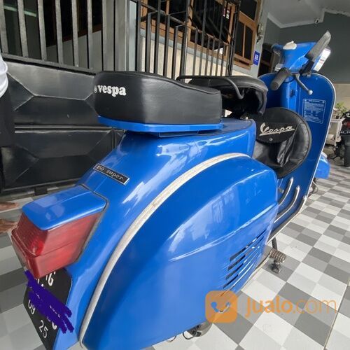 Vespa Super Tahun 1978 150cc