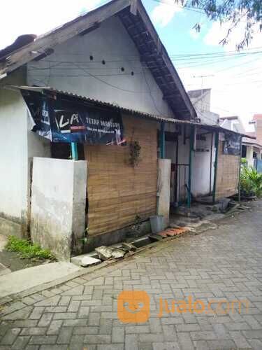 Rumah jl. Asteroid 12 Mlg