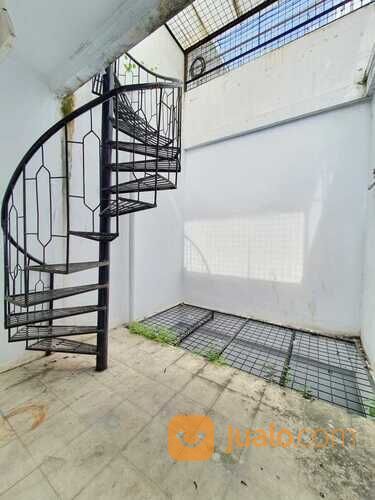 Villa Komplek Taman Polonia IV (Jalan Polonia) Medan