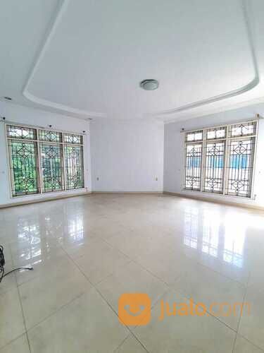 Villa Komplek Taman Polonia IV (Jalan Polonia) Medan