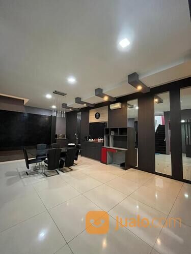 Rumah Komplek Cemara Asri Medan