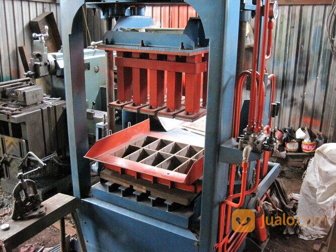 Terpercaya. Harga Mesin Cetak Batako Semi Otomatis Sumber Mesin Dunia 0816 1517 0677