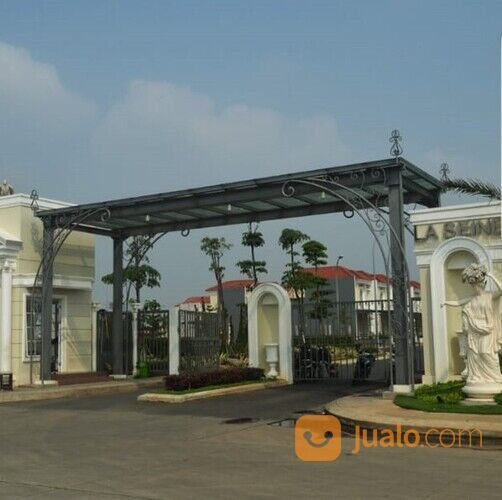 Rumah 2 lantai type 2KT luas 90m2 6x15 Cluster La Seine JGC Jakarta Garden City