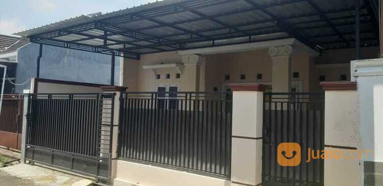 Rumah di perumahan sapphire beji