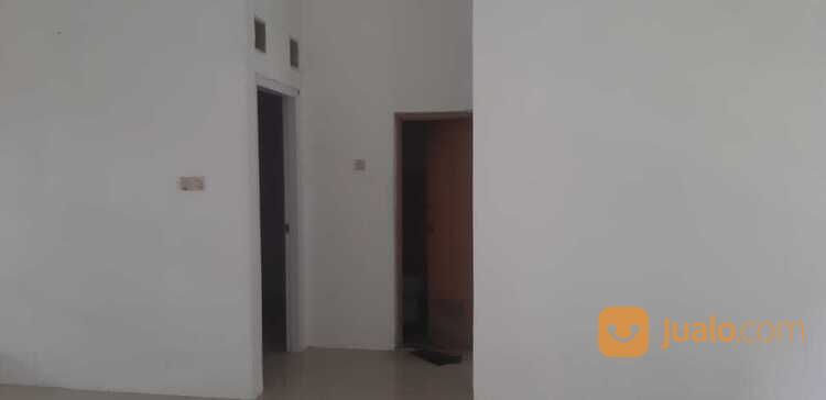 Rumah di perumahan sapphire beji