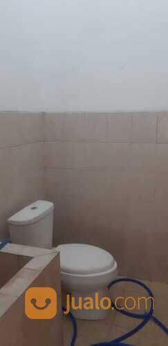 Rumah di perumahan sapphire beji