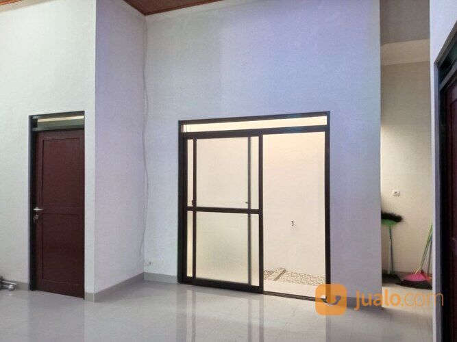 Rumah Kontrakan Dekat Sadang dan Kawasan BIC & Indotaise