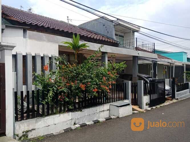 Rumah cihanjuang indah dkt pemkot cimahi