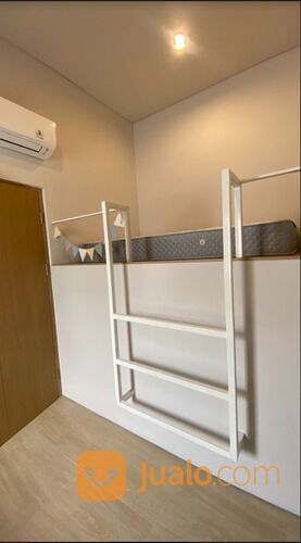 RUMAH RAPIH TERAWAT DI CLUSTER IMAJIHAUS BSD CITY SEMI FURNISH