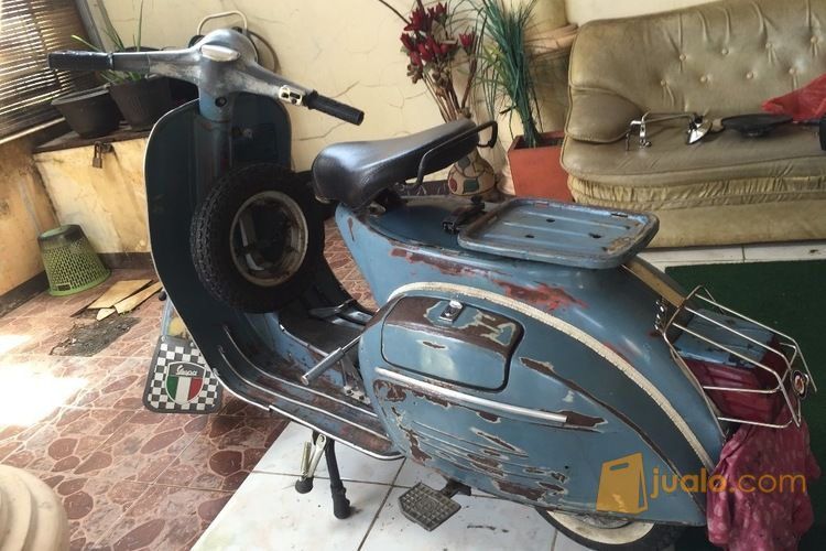 Vespa Super tahun 73 original