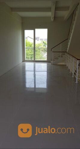 Ruko North West Boulevard Citraland Surabaya NV 6 - Baru 3 Lantai - Parkiran Luas