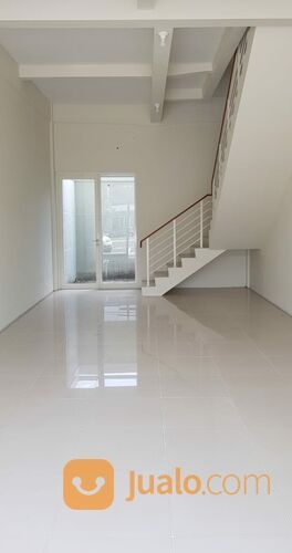 Ruko North West Boulevard Citraland Surabaya NV 6 - Baru 3 Lantai - Parkiran Luas