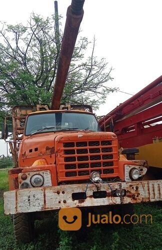 Logging Truck Nissan Diesel model TZA520