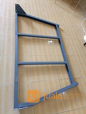 Plat tiang gawang bak Mitsubishi L300 rakitan Karoseri