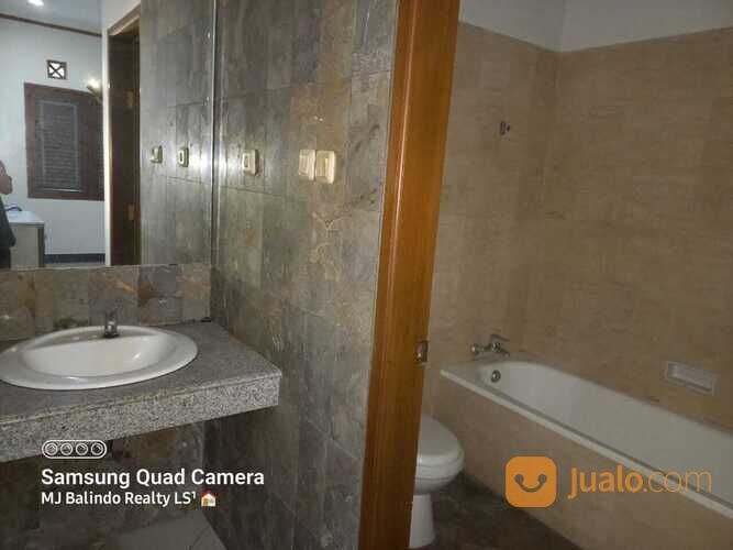 CAKEUP BOSS Rumah Buah Batu Di Situsari Cijagra Pusat Kota Bandung