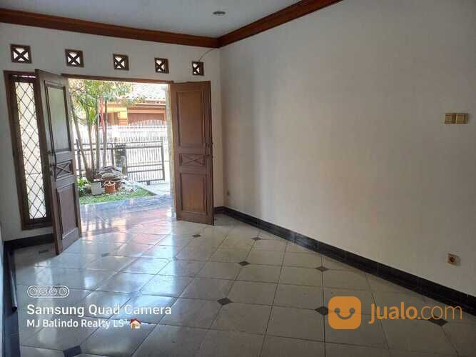 CAKEUP BOSS Rumah Buah Batu Di Situsari Cijagra Pusat Kota Bandung