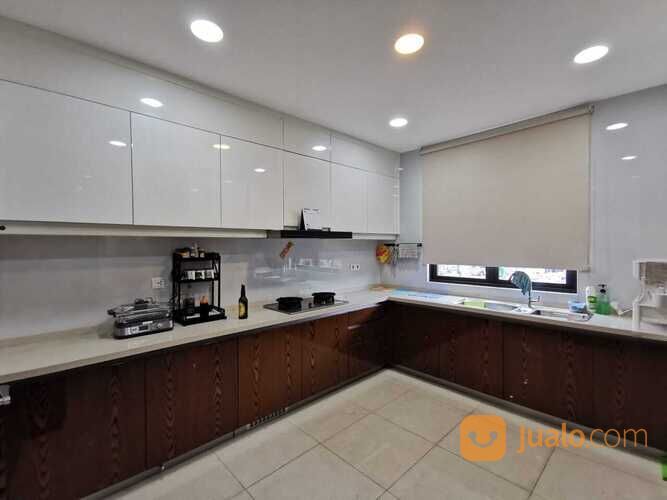 Properti Sultan Lakewood Navapark Bsd Semi Furnished