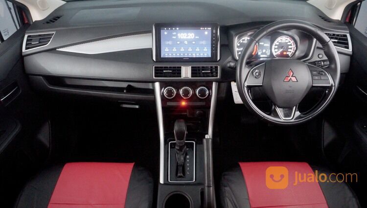 Mitsubishi Xpander Sport AT 2017 Merah