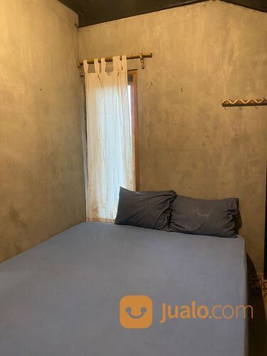 KOST EXCLUSIVE DEKAT UMS HOTEL ALANA COLOMADU