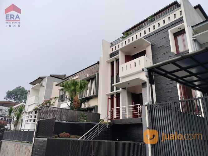 Rumah 4 Lantai Siap Huni Puri Syailendra Lemah Nendeut Bandung