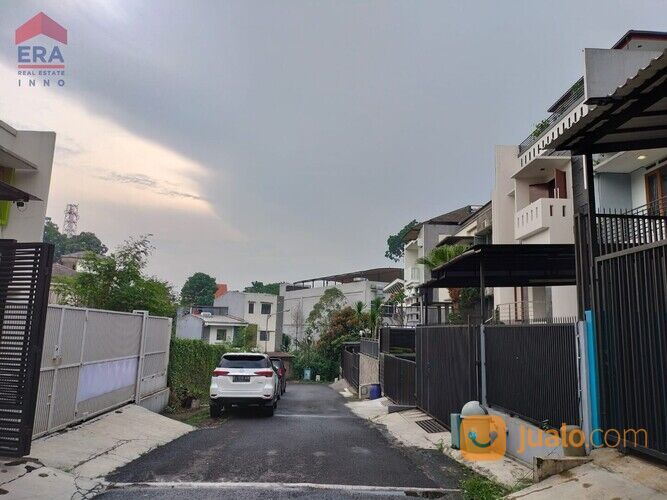 Rumah 4 Lantai Siap Huni Puri Syailendra Lemah Nendeut Bandung