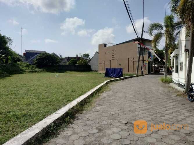 Kawasan kampus Jogja Bayar Tempo 6X 5 menit Kampus FE UII