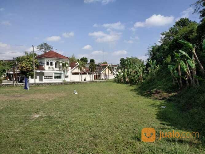 Kawasan kampus Jogja Bayar Tempo 6X 5 menit Kampus FE UII