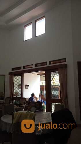 RUMAH BESAR CIGADUNG INDAH NYAMAN