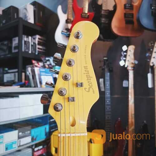 Scorpion Telecaster Electric Guitar // Gitar Elektrik Yellow
