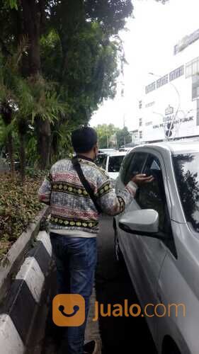 Agen koran jasa sisip brosur dan sebar brosur hand to hand