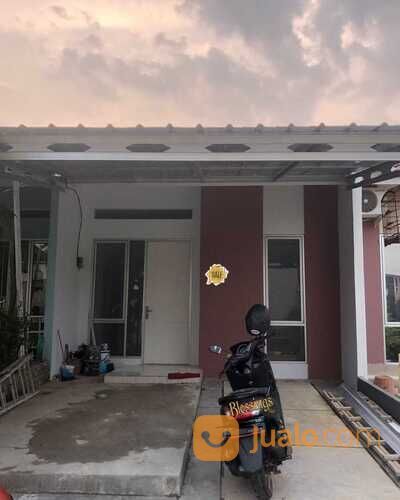 Rumah di Perumahan Mutiara Gading City Cluster Royal London, Bekasi