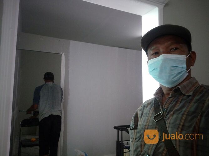 Partisi Rangka Metal Stud/Bj Ringan Tutup Gypsum 2 Sisi ( Bahan + Upah )