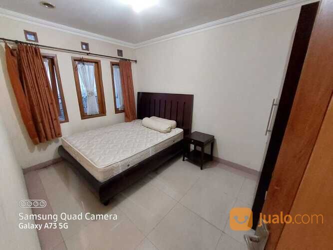 RUMAH 3LANTAI CISITU DAGO CIGADUNG BANDUNG