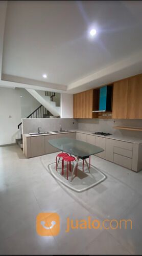 RUMAH MEWAH TAMAN PERMATA BUANA PURI INDAH JAKARTA BARAT