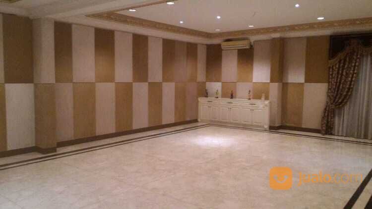 RUMAH MEWAH DI KOMPLEK PANTAI MUTIARA PENJARINGAN JAKARTA UTARA