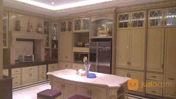 RUMAH MEWAH DI KOMPLEK PANTAI MUTIARA PENJARINGAN JAKARTA UTARA