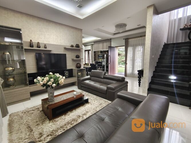 Rumah mewah cantik view bukit dan laut di bandar lampung