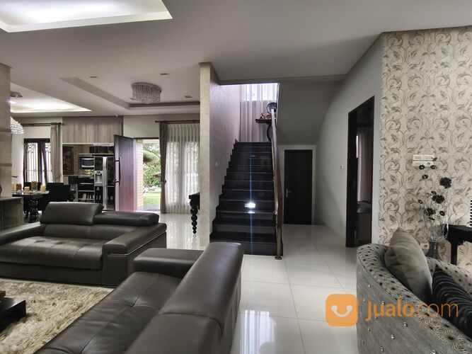 Rumah mewah cantik view bukit dan laut di bandar lampung