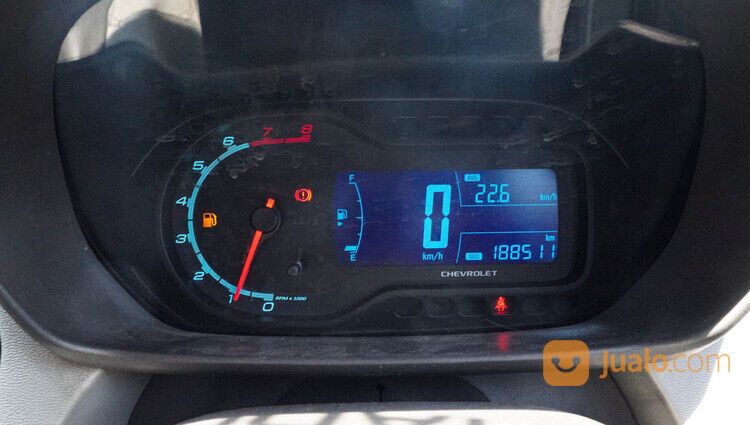 Chevrolet Spin LTZ MT 2013 Putih