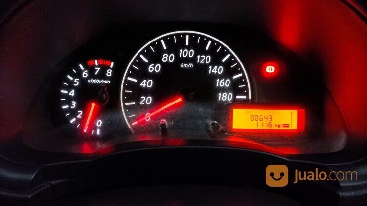 Nissan March 1.2L MT 2013 Hitam