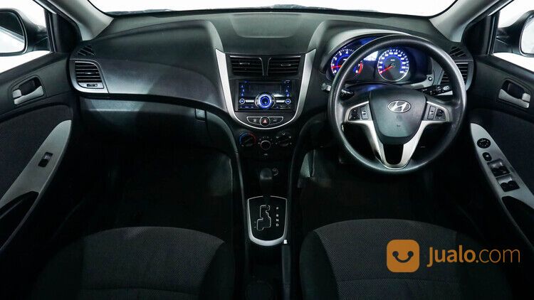 Hyundai Grand Avega 1.4 GL AT 2012 Putih